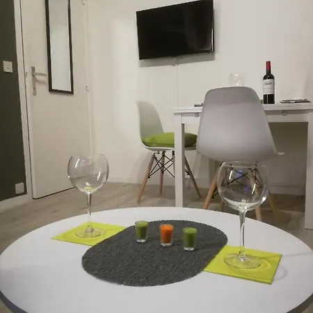 Lägenhet 50 M2 Au Coeur De La Ville